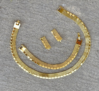 18 kt gold plated