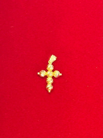 18 Kt Cross pendant