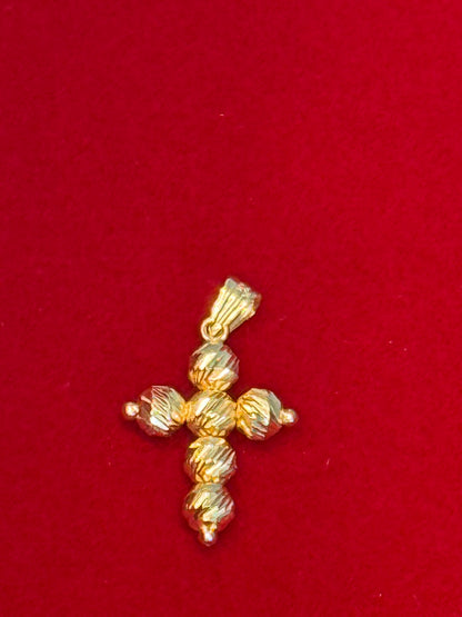 18 Kt Cross pendant