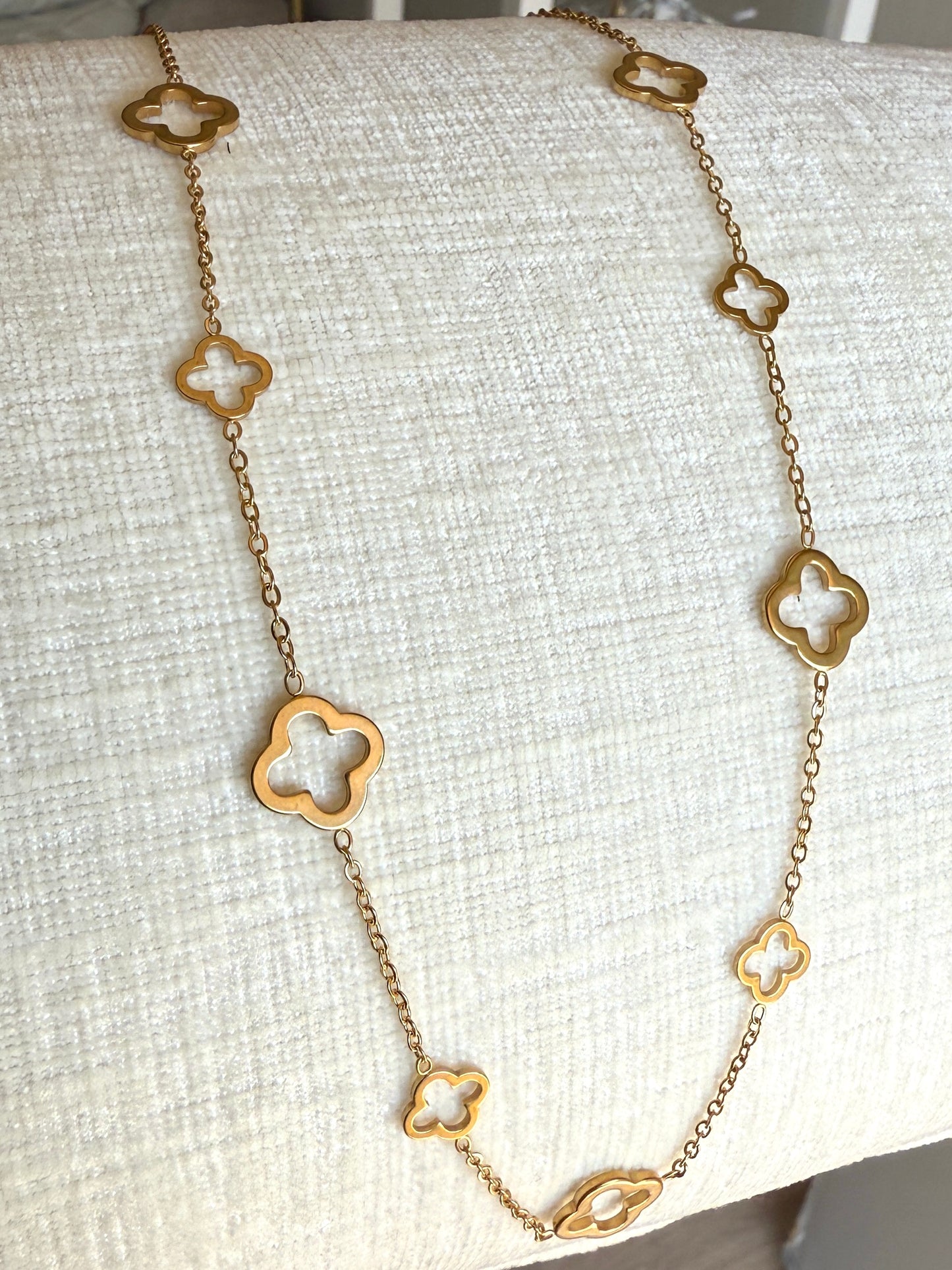 18 kt gold plated Titanium steel Neclace