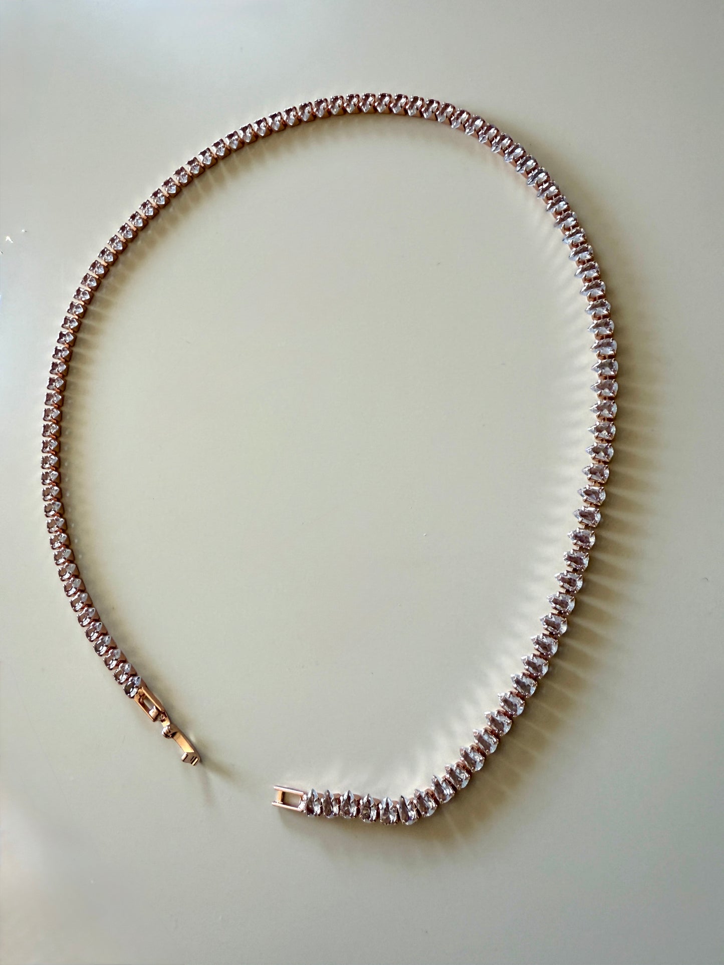 Luxury cubic zirconia waterdrop necklace