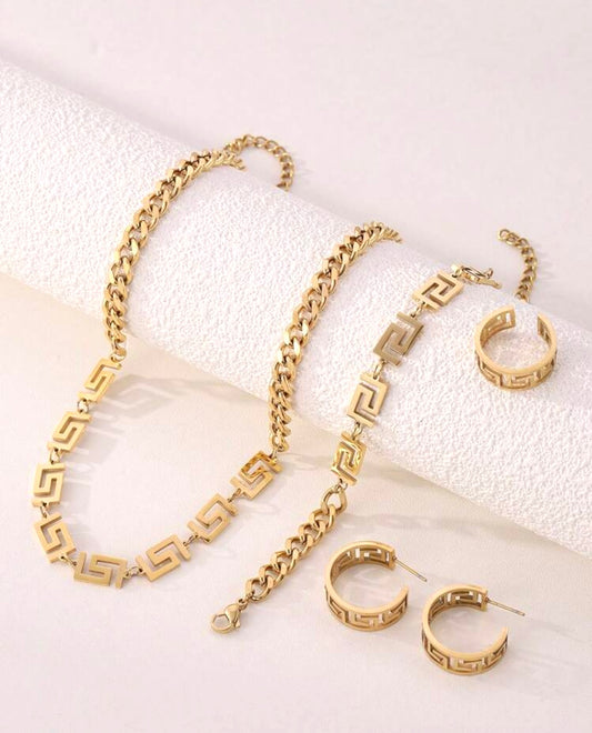 18 kt gold plated ring